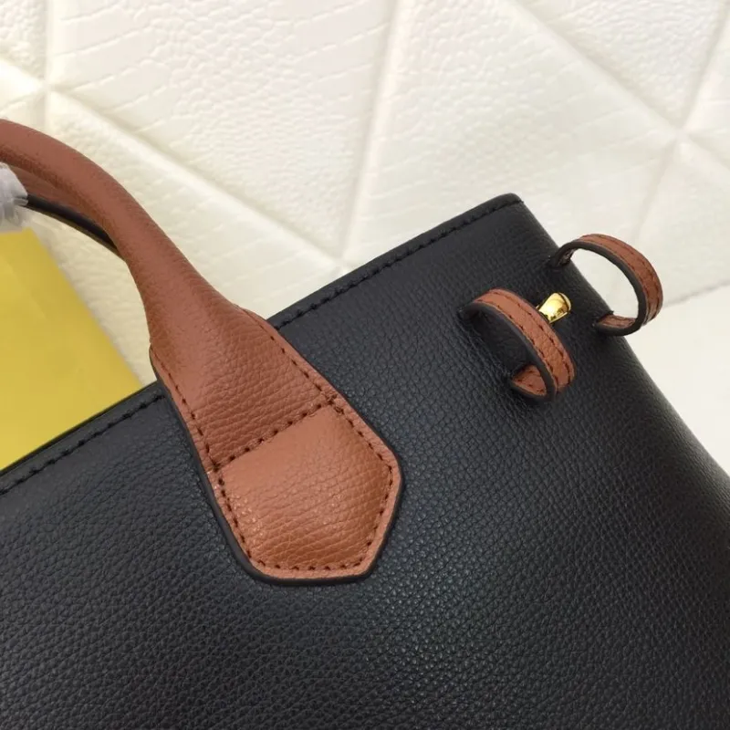 Burberry Black Leather Tote Handbag with Brown Handles - Image 4
