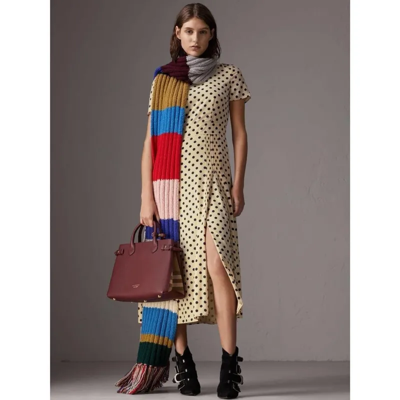 Burberry Shopping Bags-105 - Image 7