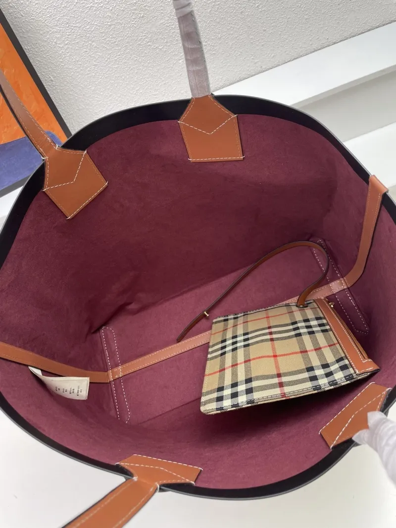 Burberry Classic Check Tote Bag with Pouch 8363 - Image 8