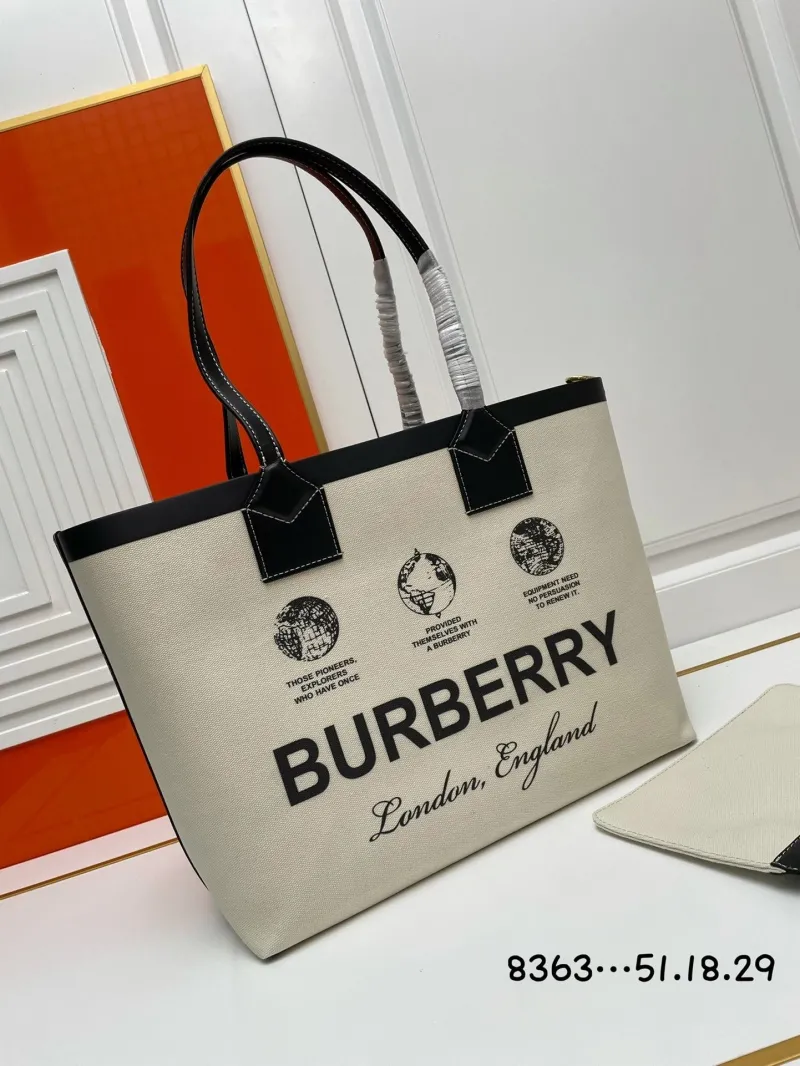 Burberry Shopping Bags-112 - Image 3