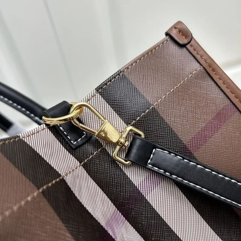 Burberry Shopping Bags-114 - Image 6