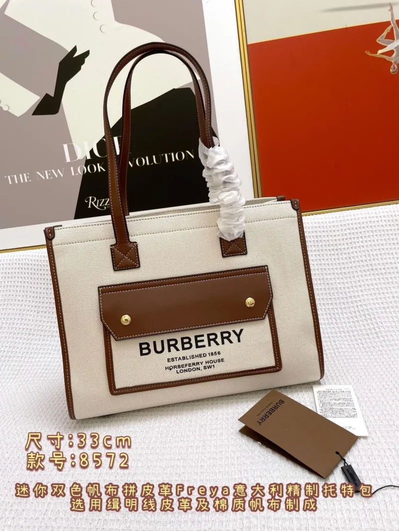 Burberry Shopping Bags-115