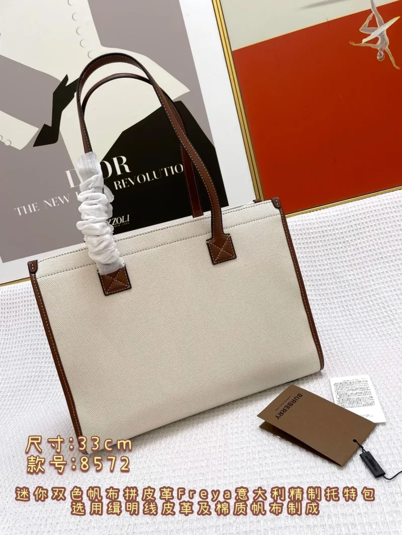 Burberry Shopping Bags-115 - Image 3