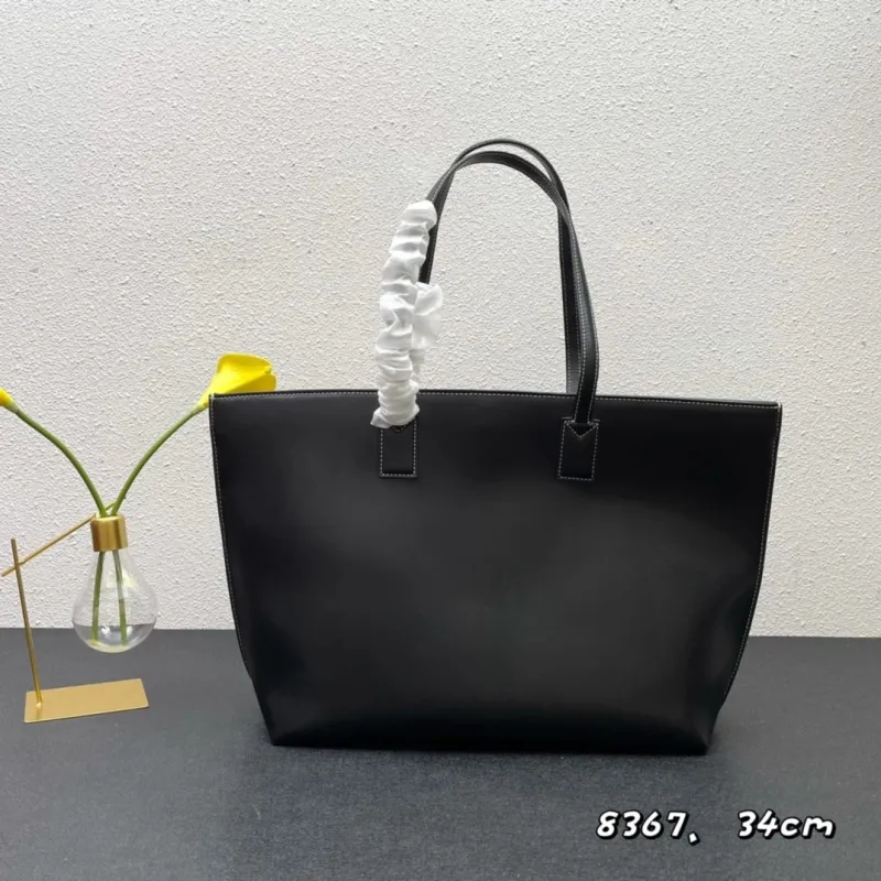 Burberry Shopping Bags-118 - Image 3