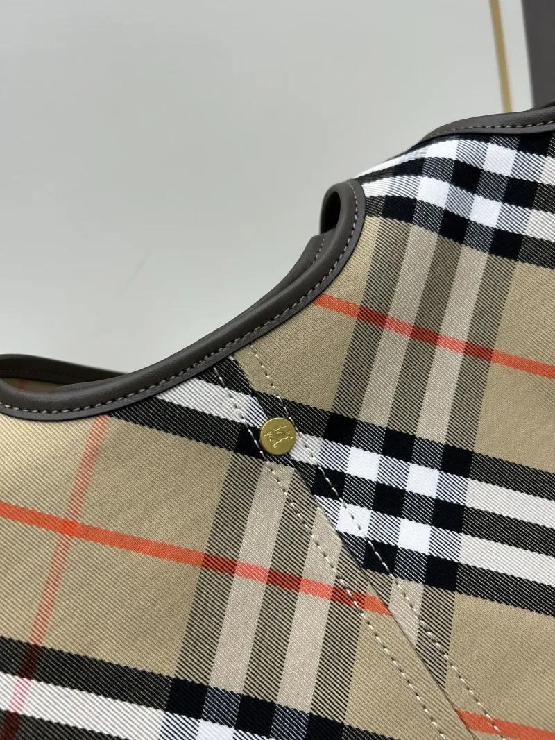 Burberry Classic Check Tote Bag 8092 - Image 3