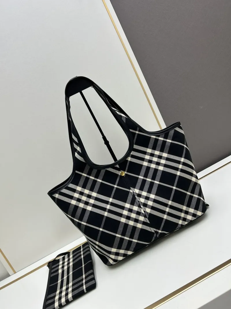 Alternative view of Burberry Black White Check Tote Bag Set 8092