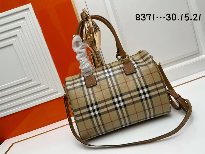 Alternative view of Burberry Speedy Bags-10
