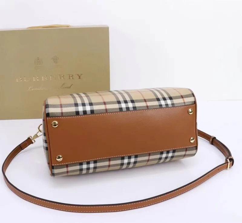 Burberry Classic Check Speedy Boston Bag - Image 3