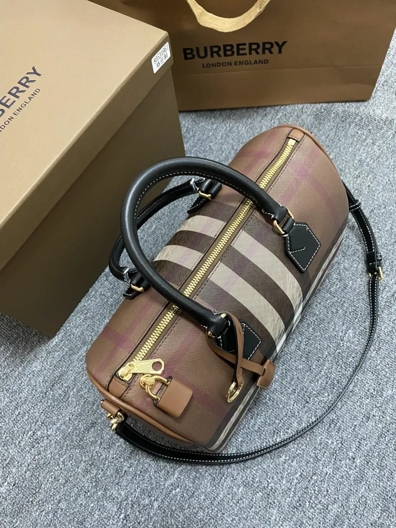 Burberry Speedy Check Shoulder Handbag - Image 7
