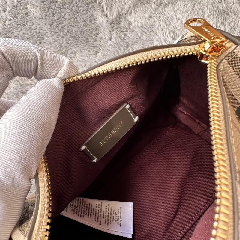 Burberry Speedy Style Small Crossbody Handbag 25 - Image 8