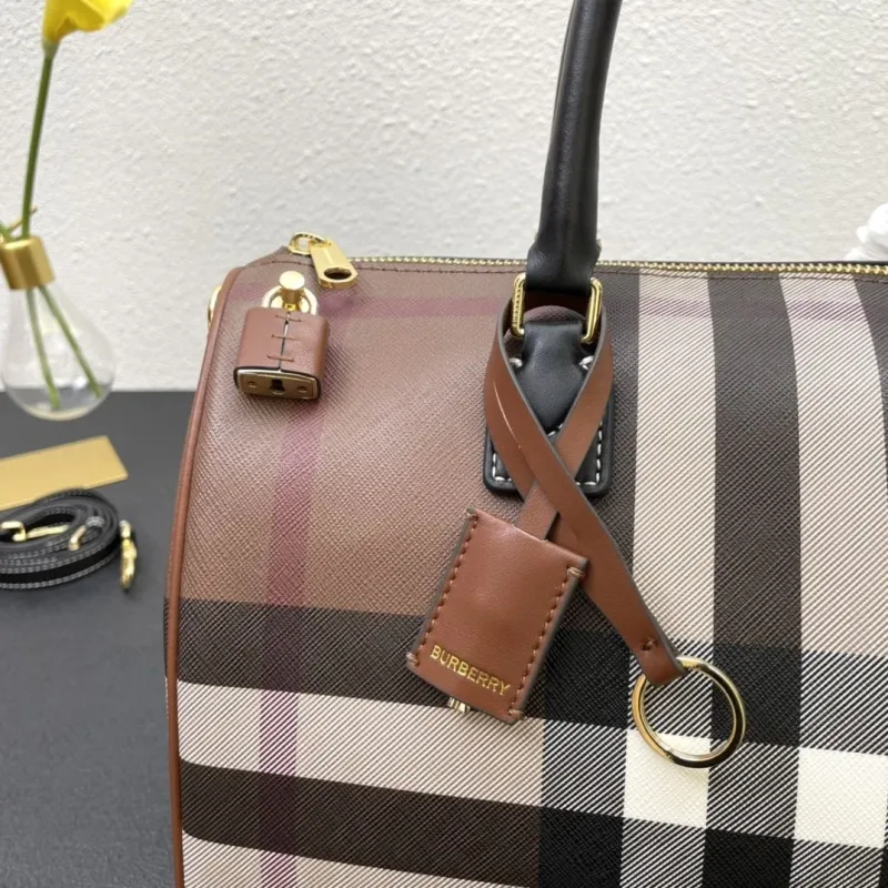 Burberry 8371 Brown Check Boston Handbag 30cm - Image 4