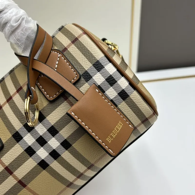 Burberry 18.5cm Classic Check Speedy Shoulder Bag - Image 4