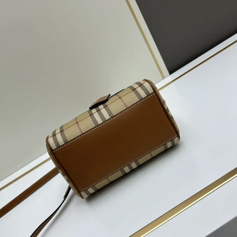 Burberry 18.5cm Classic Check Speedy Shoulder Bag - Image 5