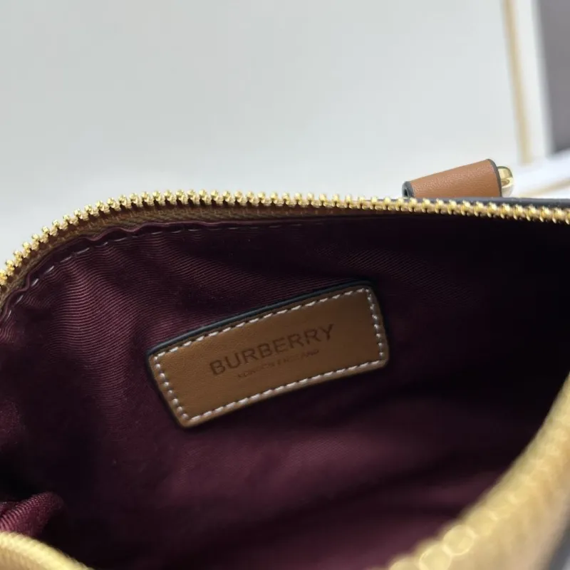 Burberry 18.5cm Classic Check Speedy Shoulder Bag - Image 8
