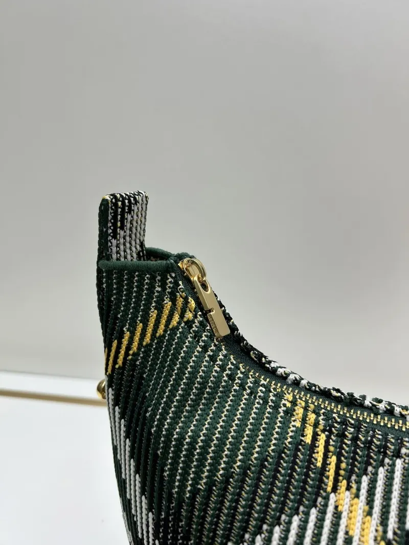 Burberry Green Plaid Top Handle Bag 8421 - Image 6