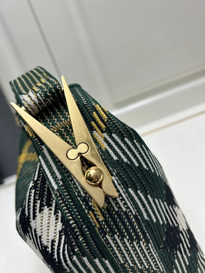 Burberry Green Plaid Top Handle Bag 8421 - Image 5