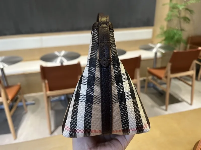 Burberry Classic Check Shoulder Bag - Image 4