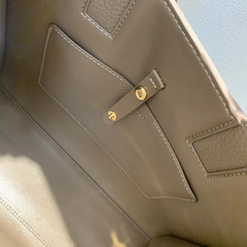 Burberry Taupe Top Handle Tote Bag 28 - Image 9