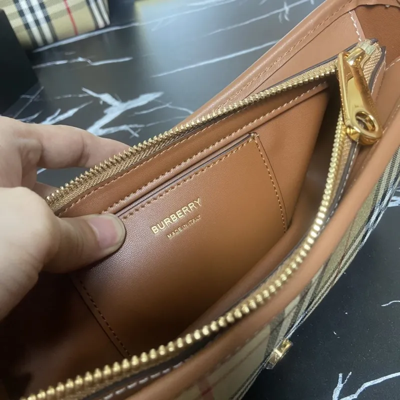 Burberry Brown Vintage Check Shoulder Bag - Image 6