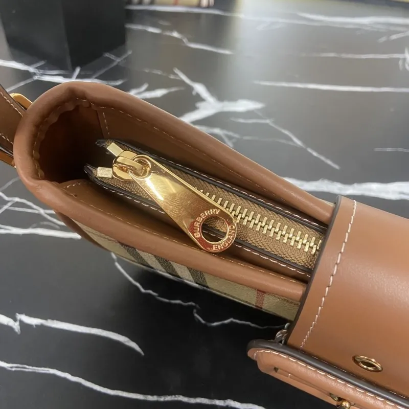 Burberry Brown Vintage Check Shoulder Bag - Image 9