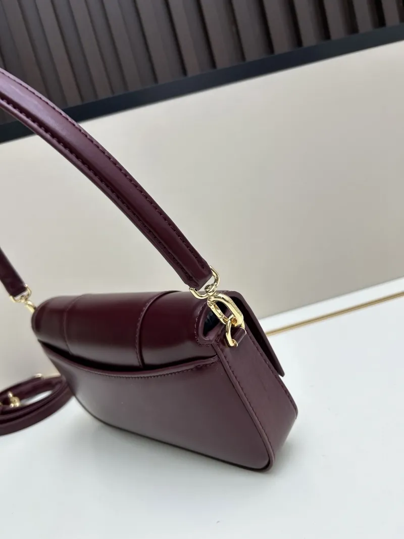Burberry Burgundy Convertible Shoulder Bag 02606 - Image 3
