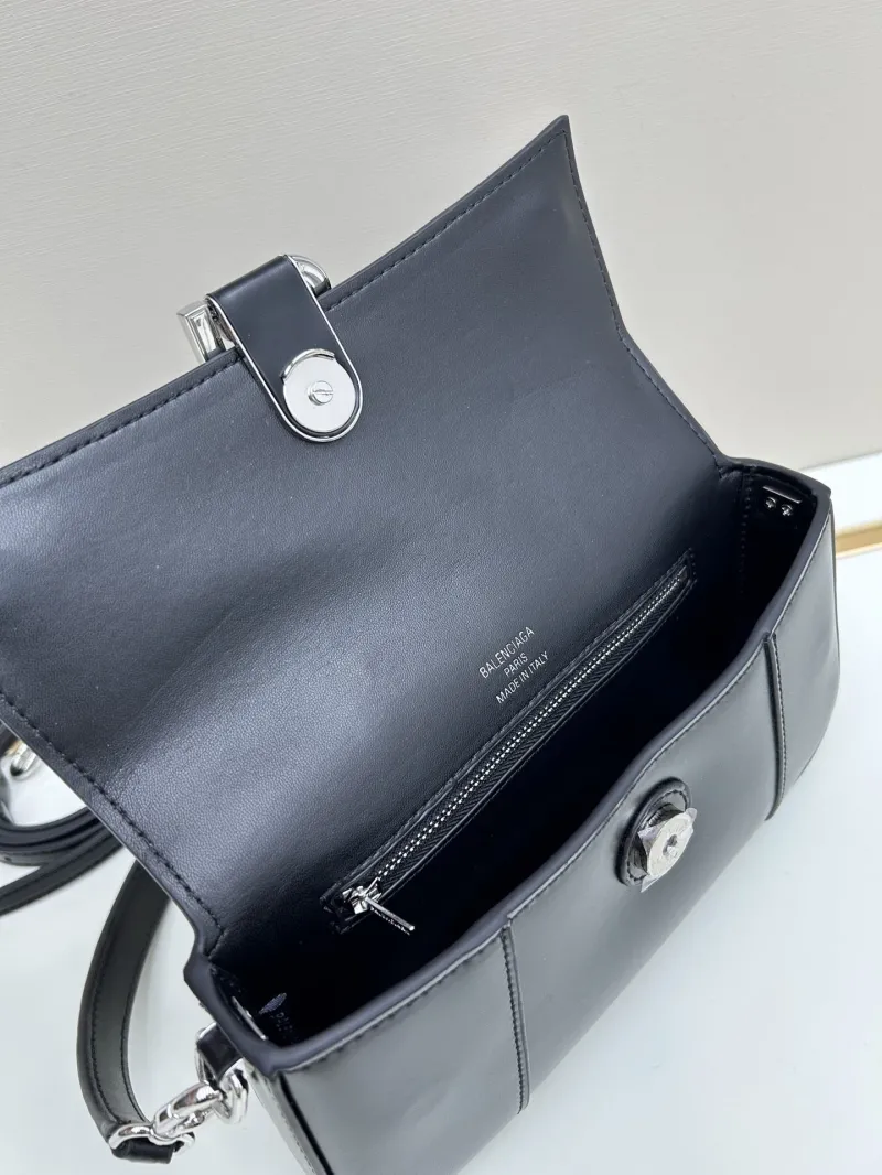 Burberry Black Leather Convertible Shoulder Crossbody Bag 02606 - Image 7