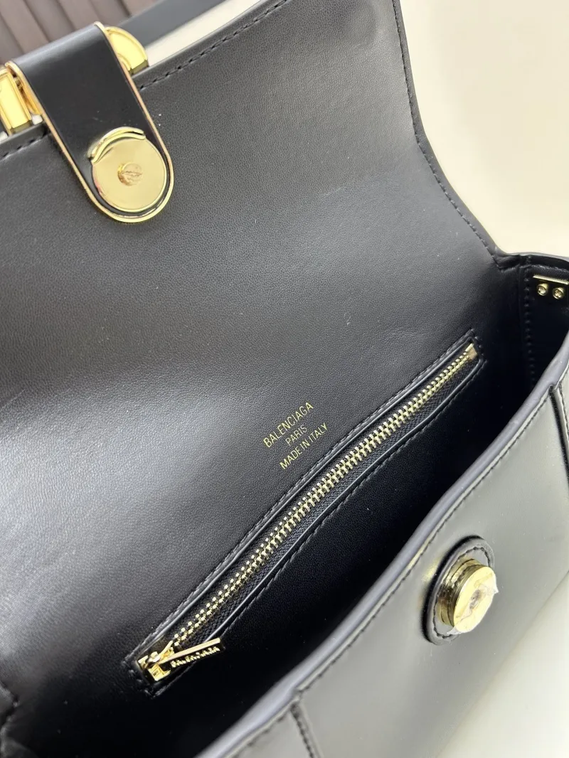 Balenciaga Black Leather Crossbody Shoulder Bag 02606 - Image 8