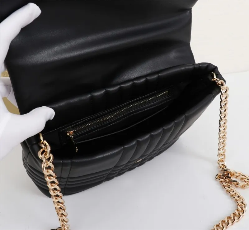 Burberry Black Quilted Top Handle Shoulder Bag - Image 9