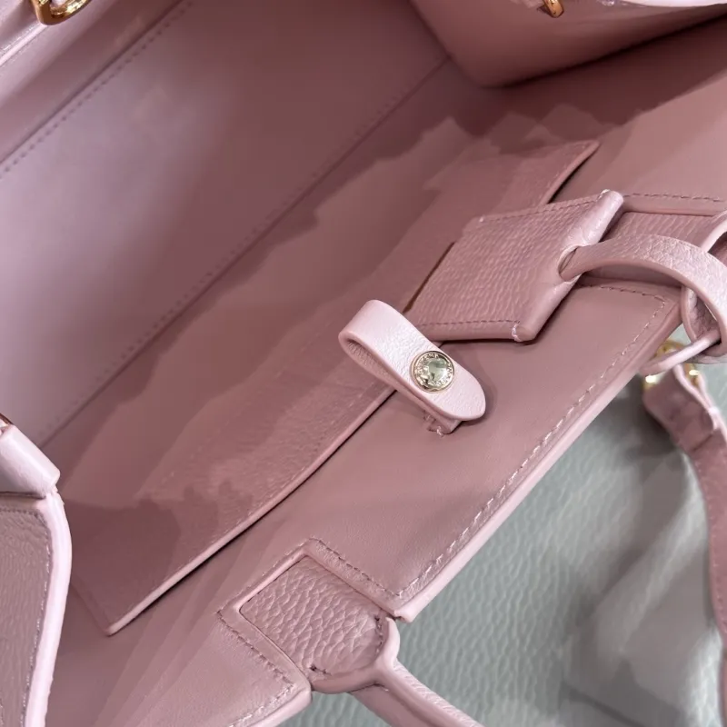 Burberry Pink Leather Top Handle Crossbody Tote Bag 53 - Image 8