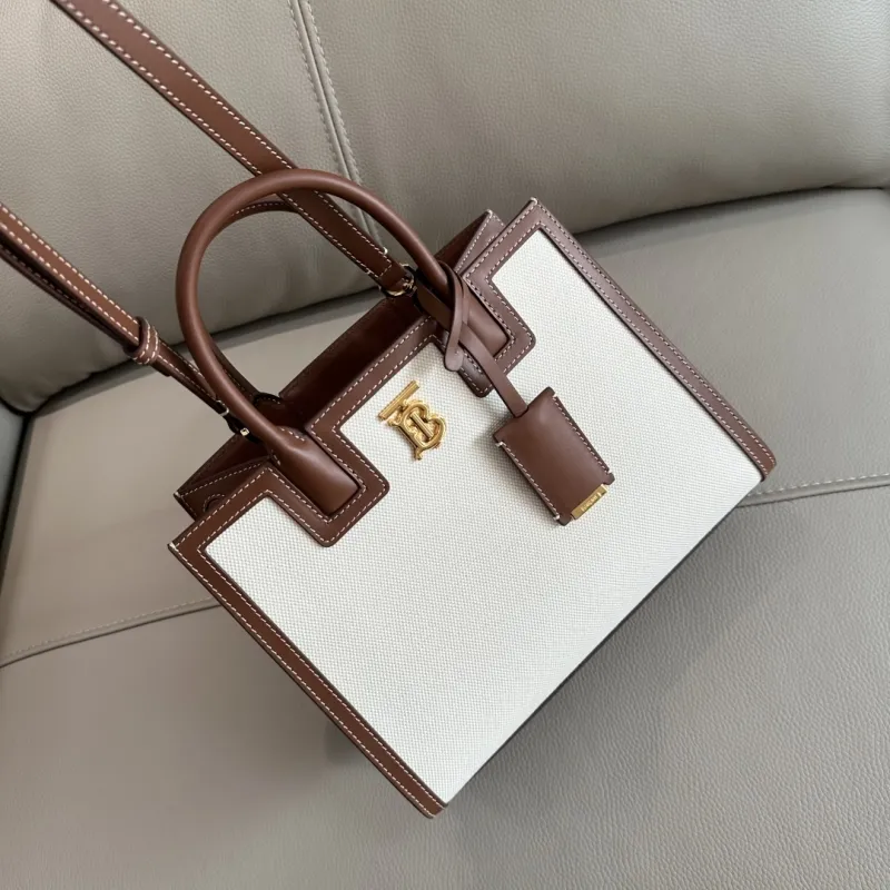Burberry White Brown Canvas Leather Tote Bag - Image 3