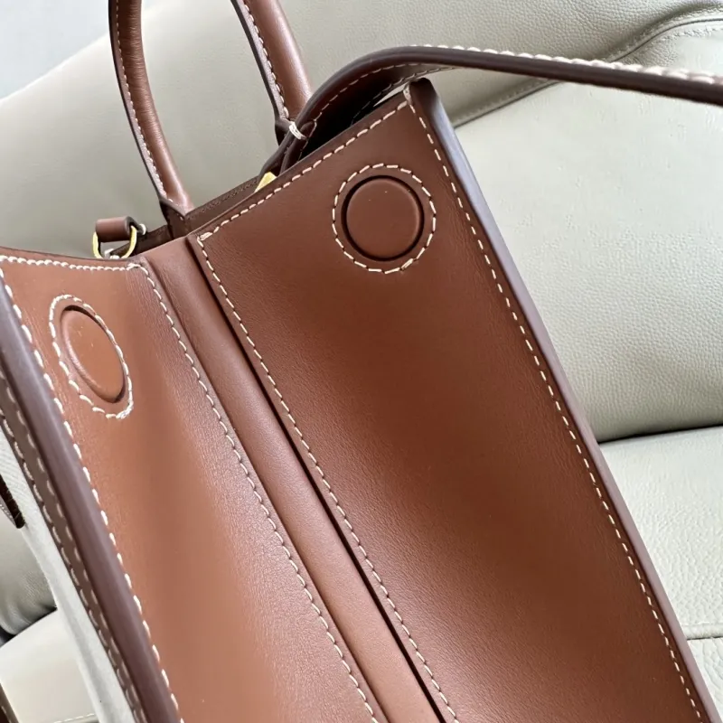 Burberry White Brown Canvas Leather Tote Bag - Image 6