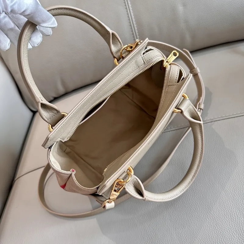 Burberry Light Gray Top Handle Crossbody Bag - Image 9