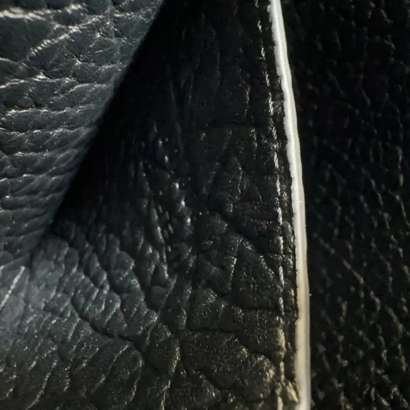 Burberry Black Leather Hobo Shoulder Bag - Image 8