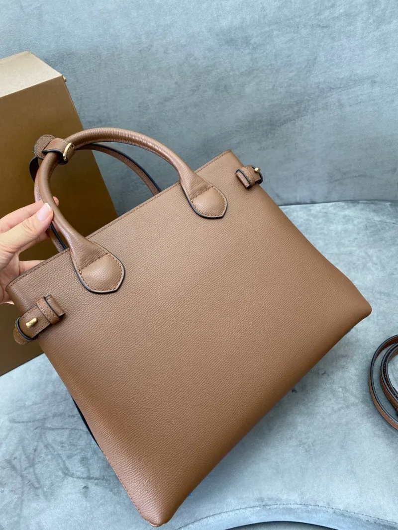 Burberry Brown Top Handle Bag 80 - Image 3