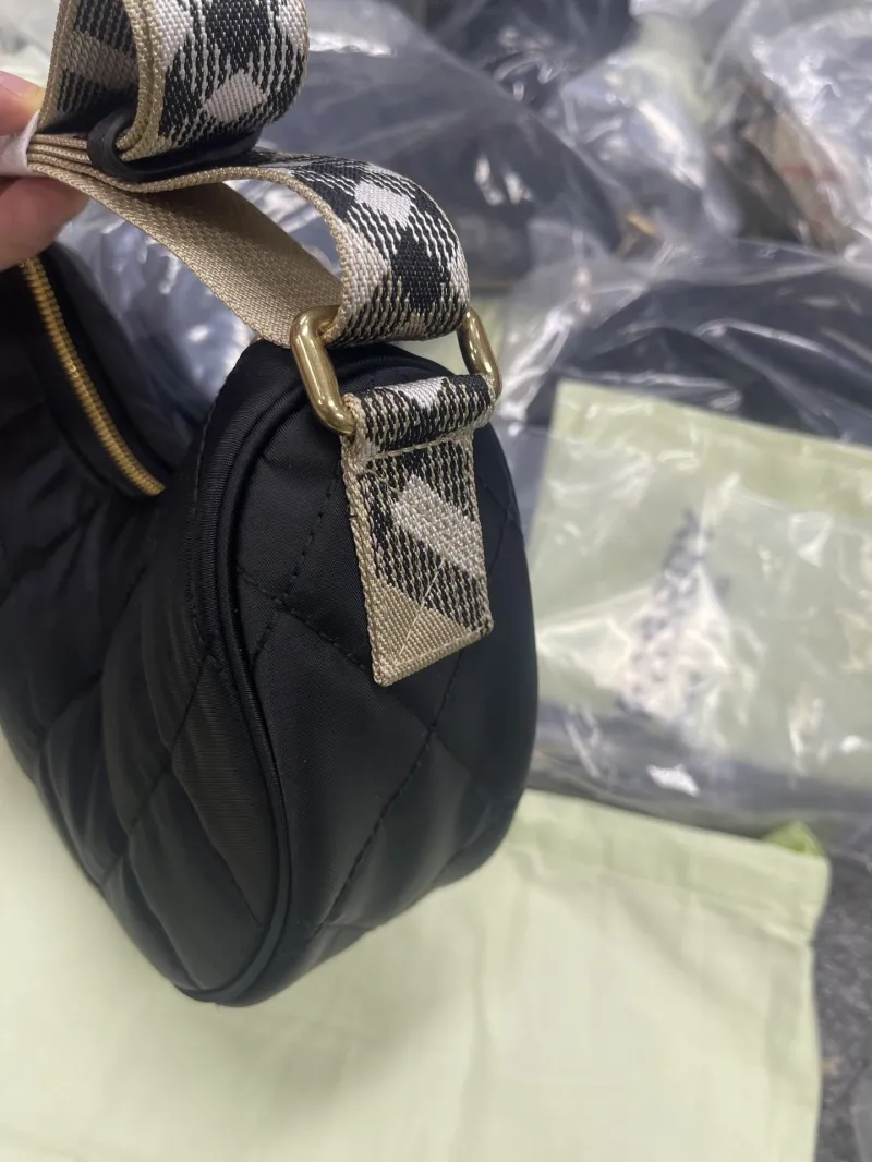 Burberry Black Quilted Crescent Crossbody Bag - Image 4