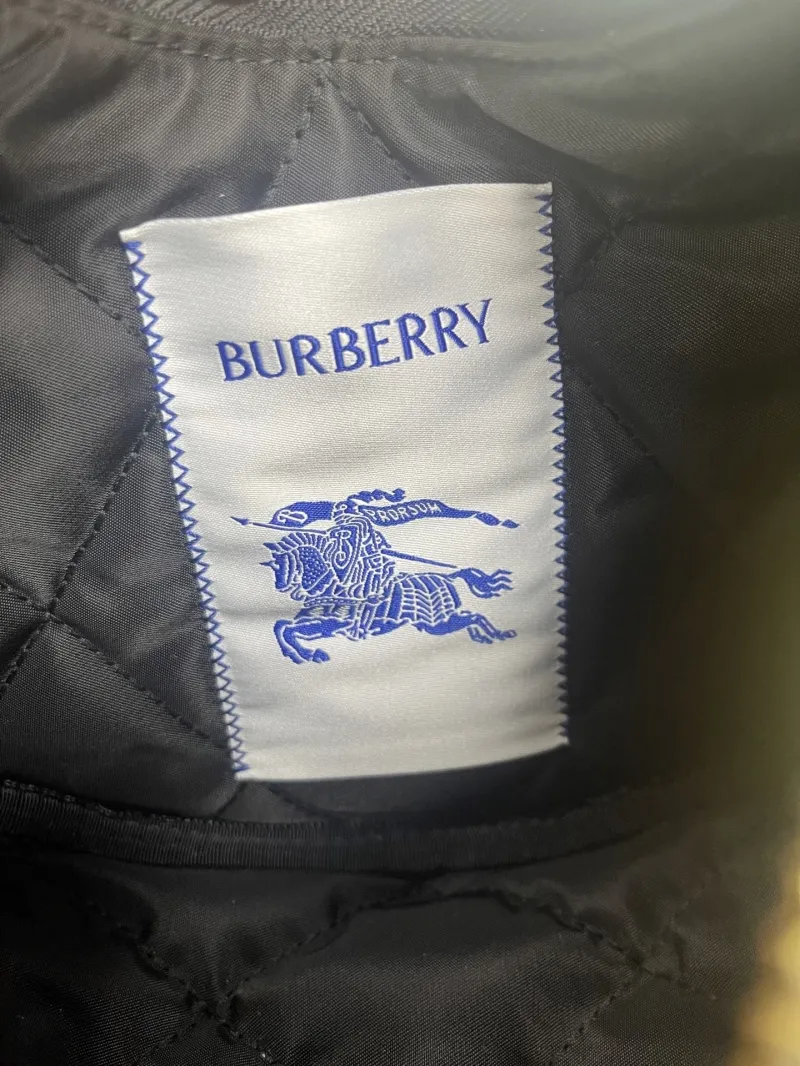 Burberry Black Quilted Crescent Crossbody Bag - Image 9