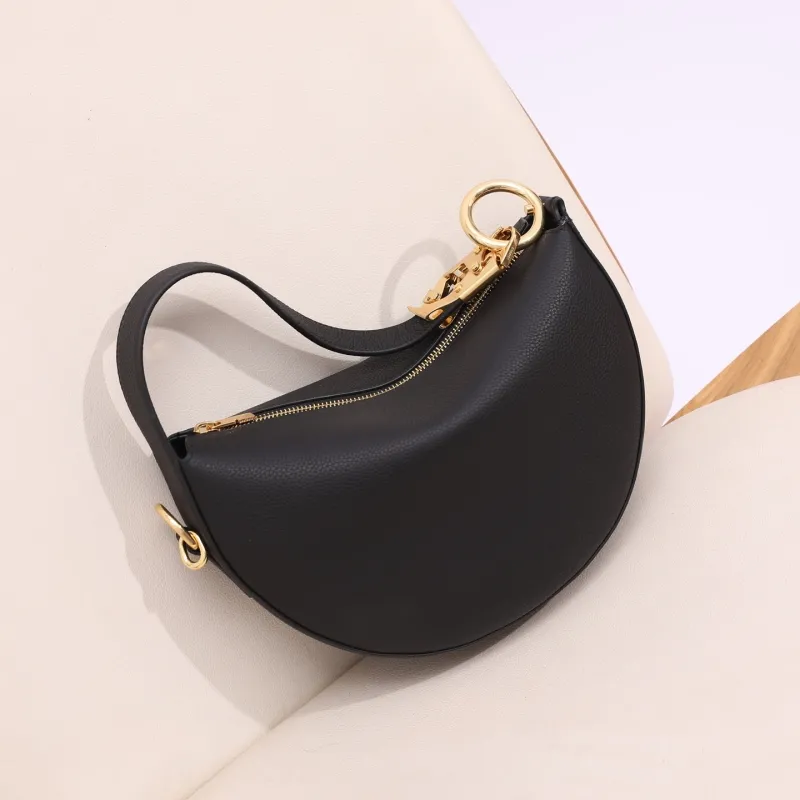 Burberry Black Leather Hobo Shoulder Bag - Image 3