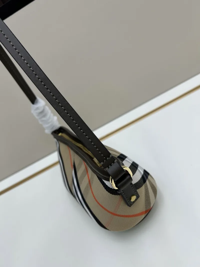 Burberry Classic Check Shoulder Bag 8899 - Image 3
