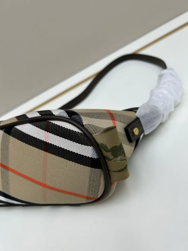 Burberry Classic Check Shoulder Bag 8899 - Image 6
