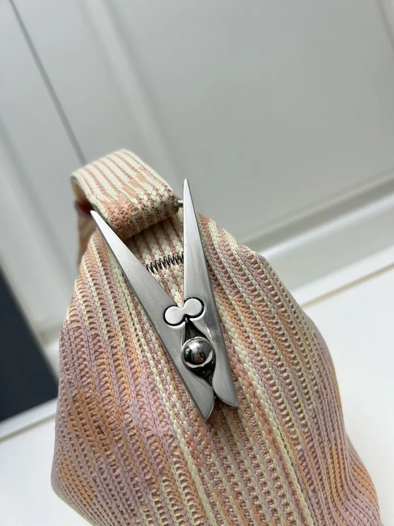 Burberry 8421 Pastel Woven Top Handle Hobo Bag - Image 5