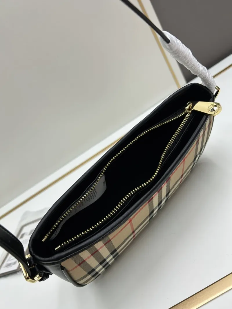 Burberry Vintage Check Shoulder Bag 167 - Image 7