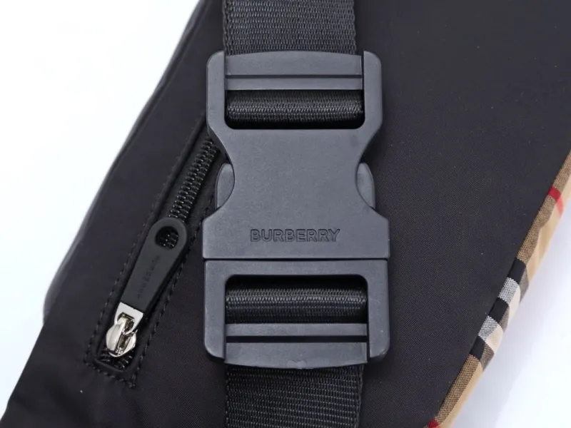 Burberry Vintage Check Waist Chest Pack - Image 7