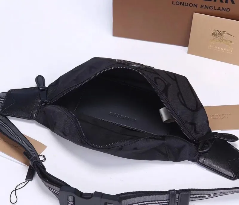 Burberry Black Nylon Waist Pack - Image 9