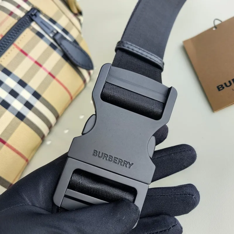 Burberry Vintage Check Waist Pack - Image 7