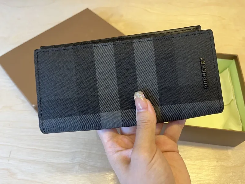 Alternative view of Burberry Wallets-2