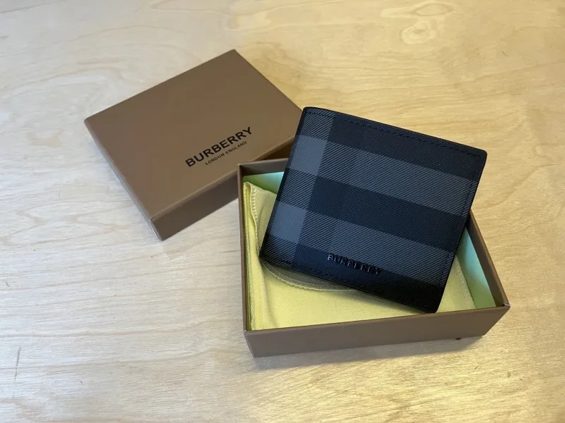 Alternative view of Burberry Wallets-3