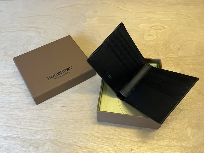 Burberry Wallets-3 - Image 3