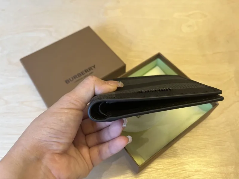 Burberry Wallets-3 - Image 5