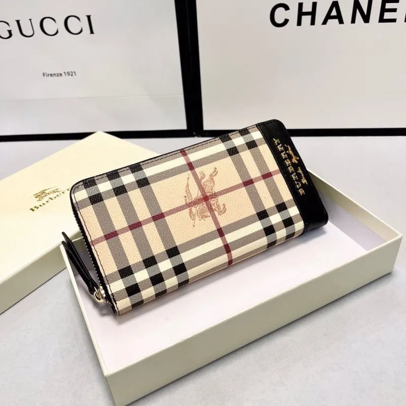 Burberry Wallets-8