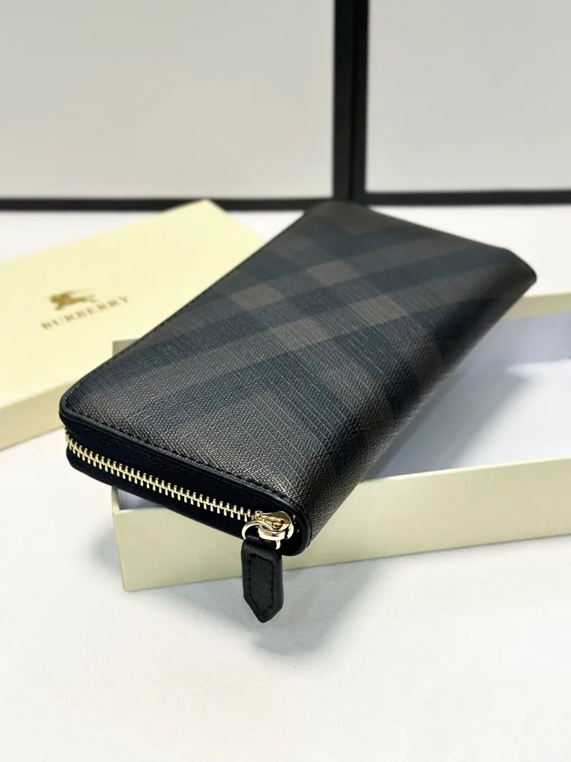 Burberry Wallets-10 - Image 4